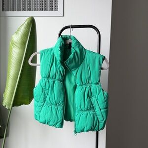 Cropped Green Puffer Vest